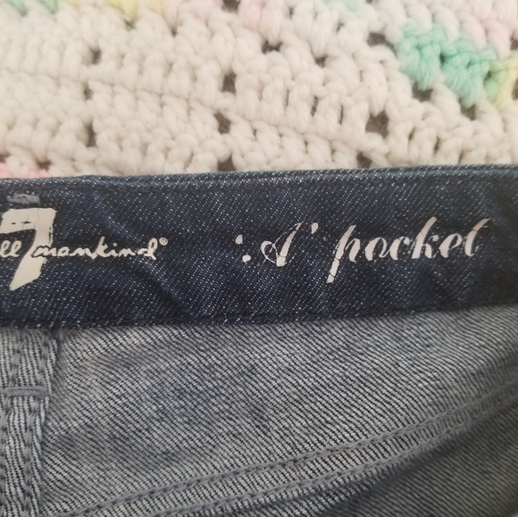 7FAM Size 28 A Pockets Jeans - Picture 3 of 8